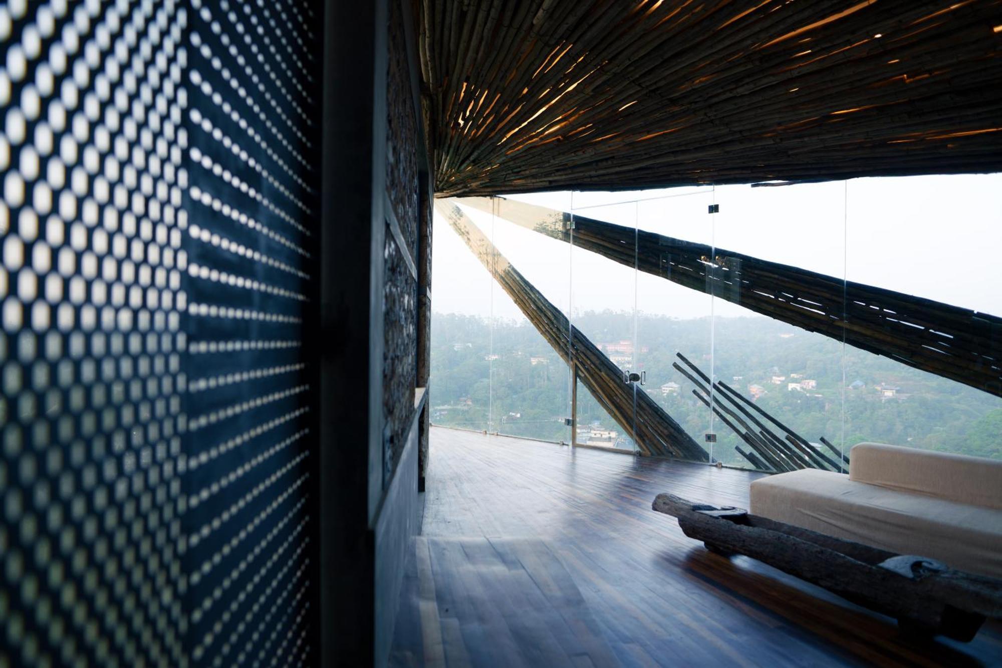 The Ledge By Bloobuck Villa Pirmed Exterior photo